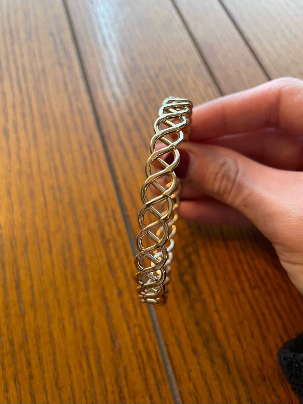 Gold Criss Cross Bangle Bracelet
